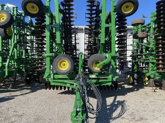 john deere 2330 specs