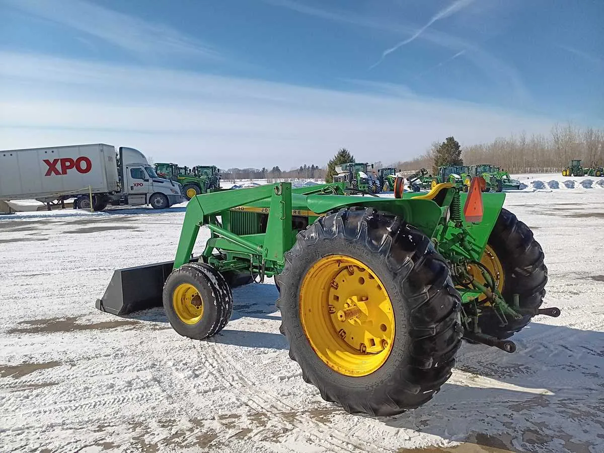 john deere 2440 tractor specs