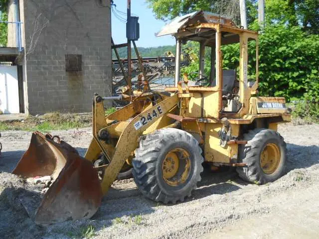 john deere 244h specs