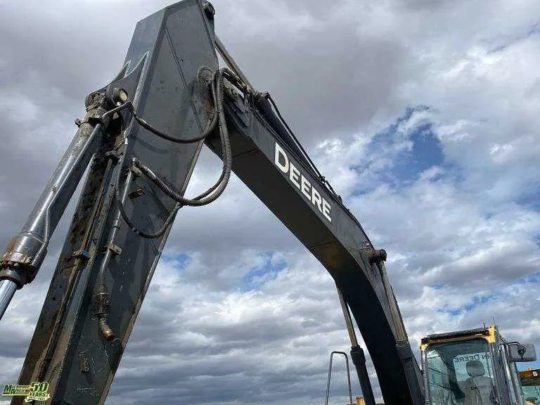 john deere 250 lc specs