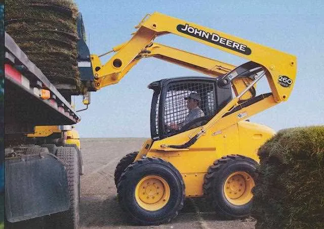john deere 250 skid loader specs