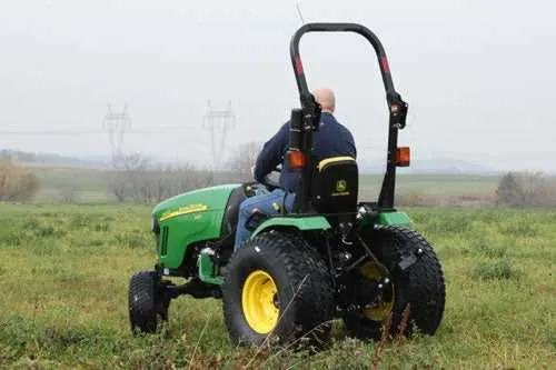 john deere 2520 backhoe specs