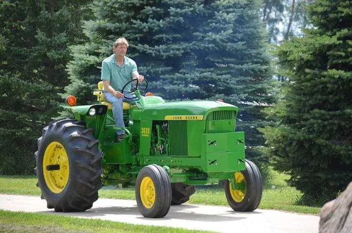 john deere 3020 spec