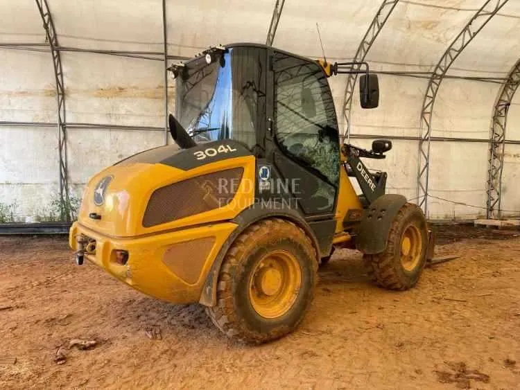 john deere 304 loader specs