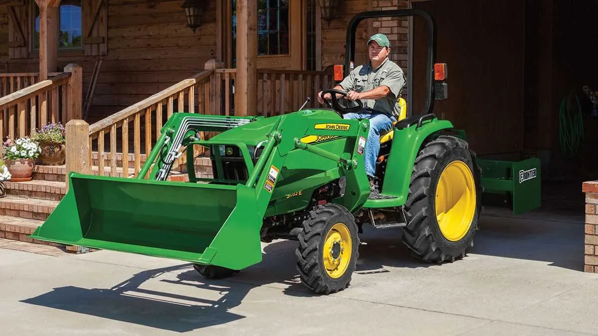 john deere 305 loader 2013 3032e specs