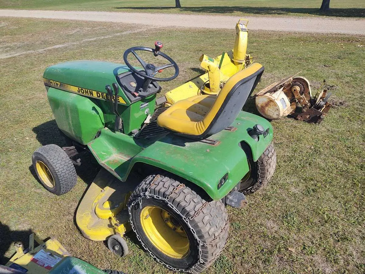 john deere 317 mower specs