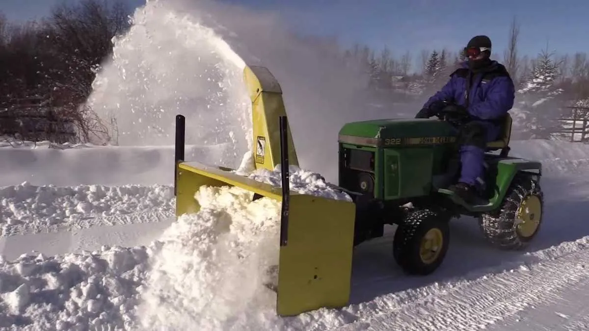 john deere 322 snow blower specs