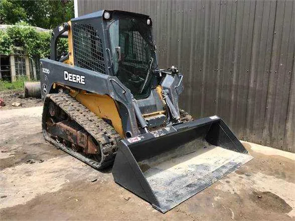 john deere 323 e specs