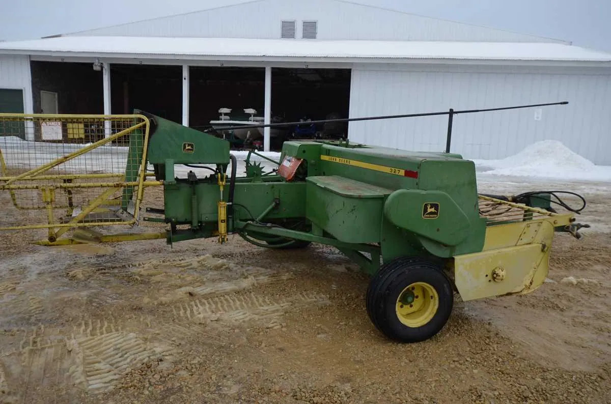 john deere 327 baler specs