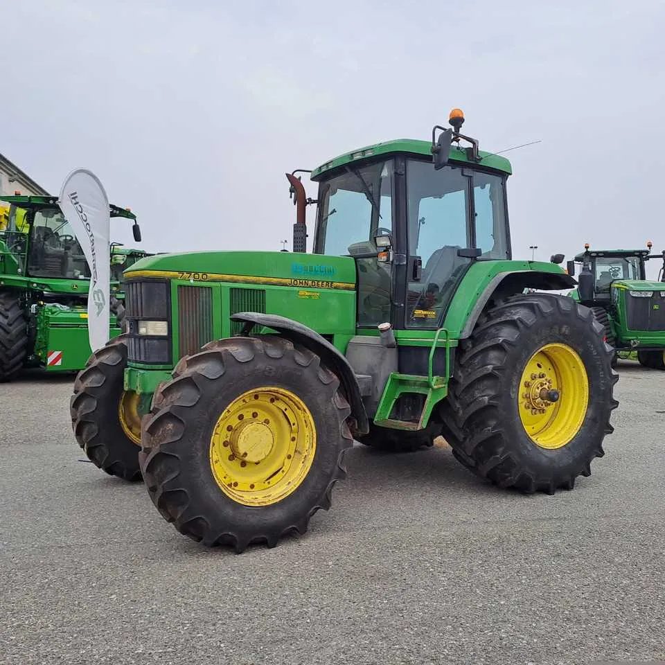 john deere 3300 specs