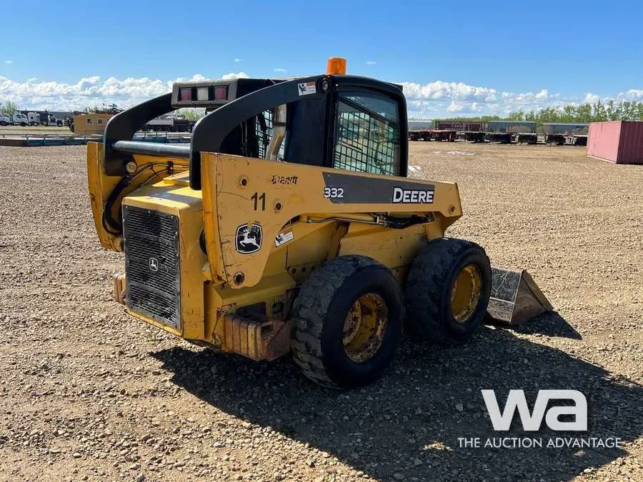 john deere 332 skid steer hydraulic specs