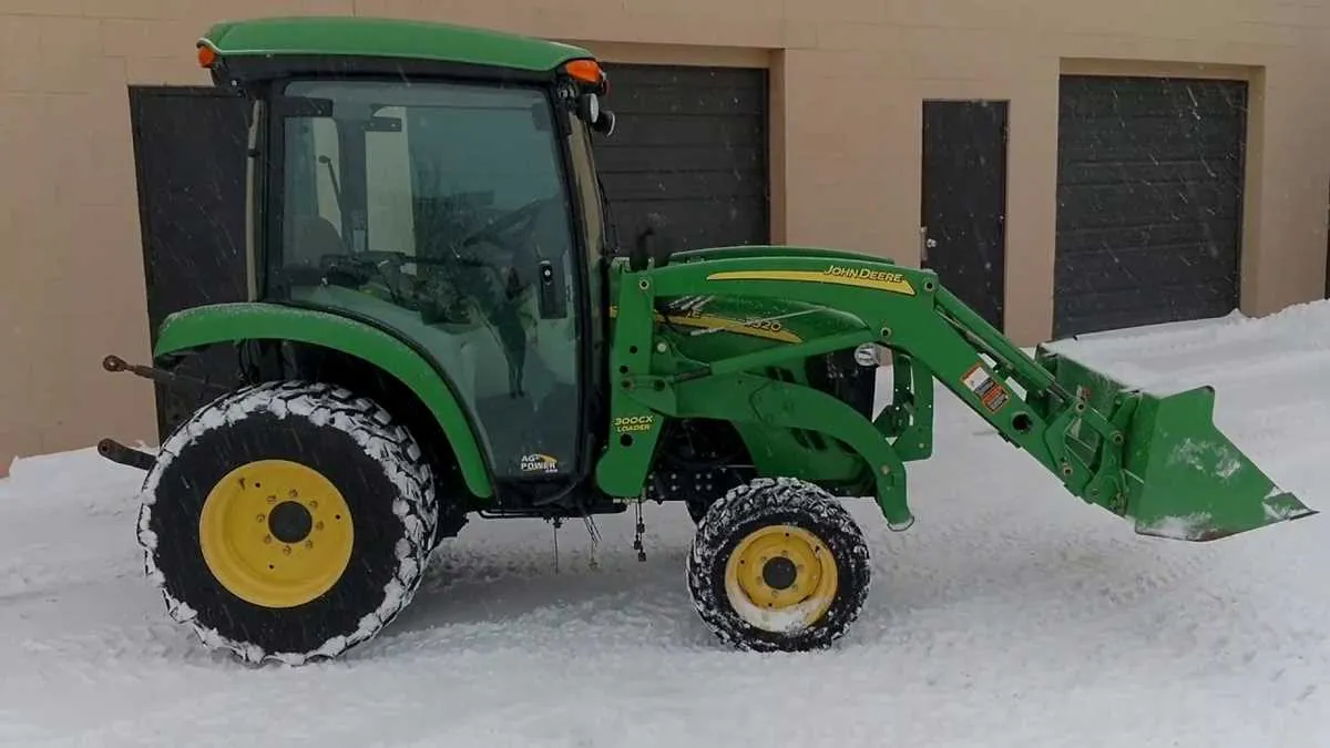 john deere 3320 tractor specs