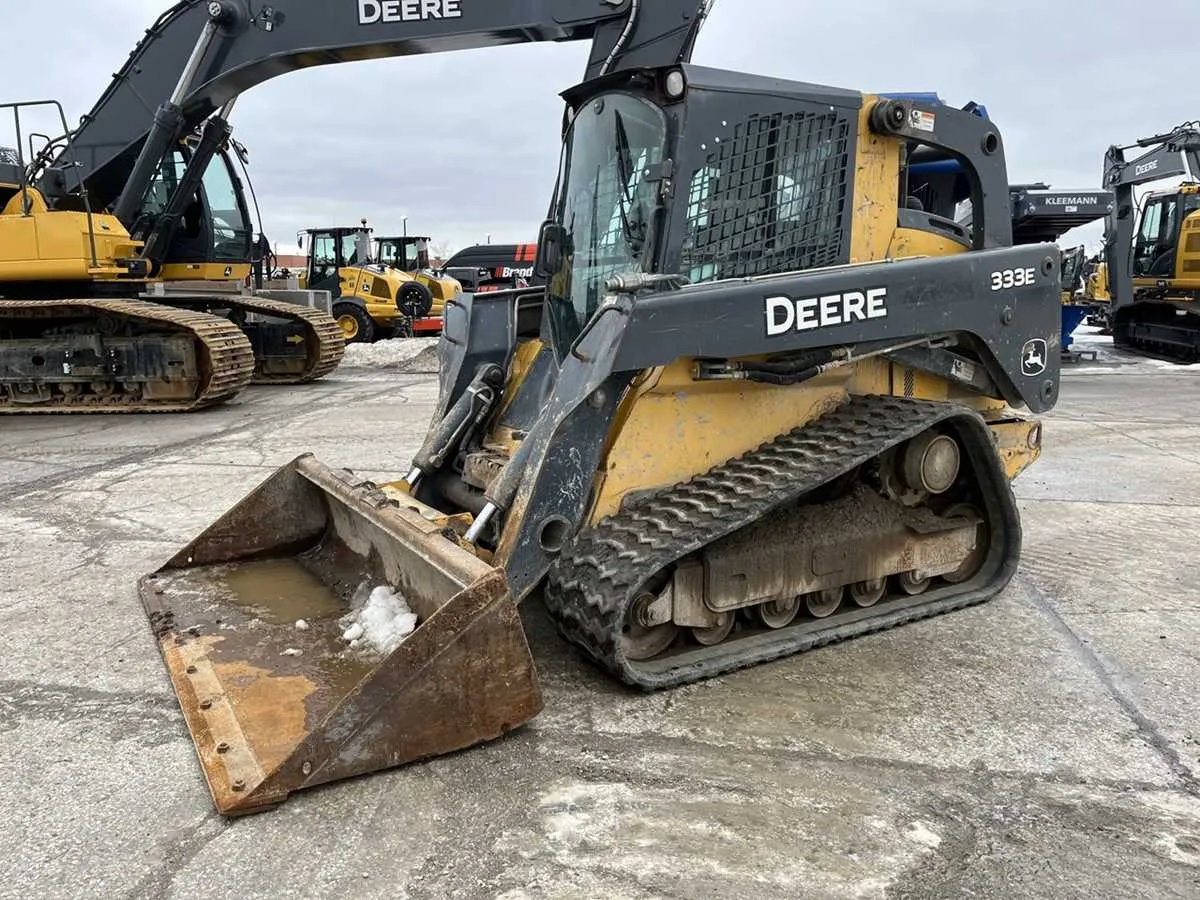 john deere 333e skid loader specs