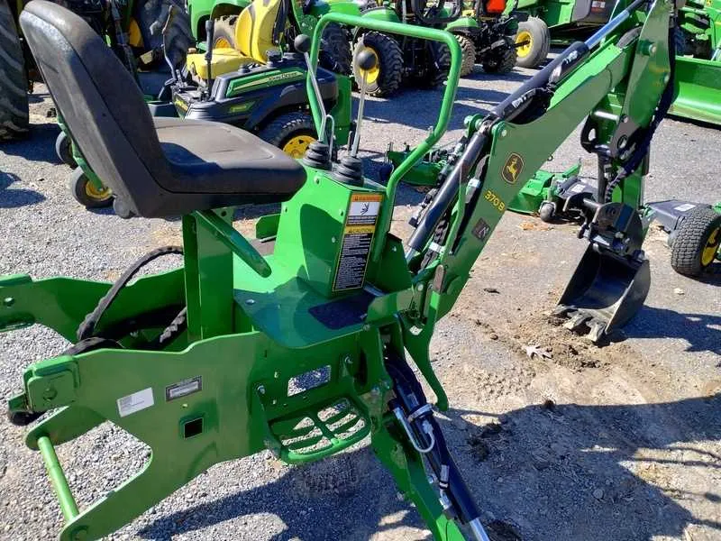 john deere 370 specs