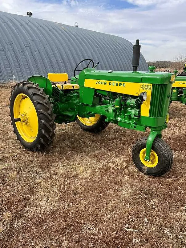 john deere 430 tractor specs