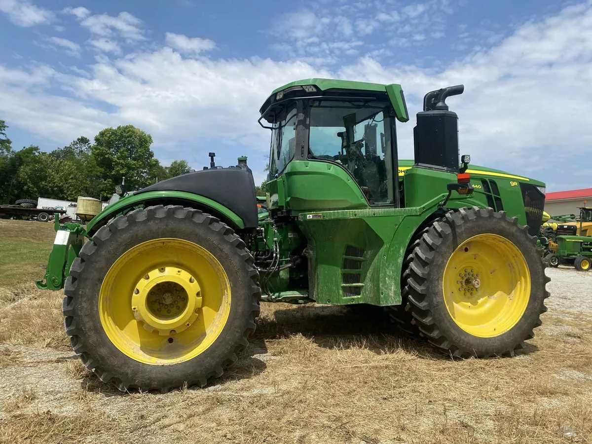 john deere 440a oil specs