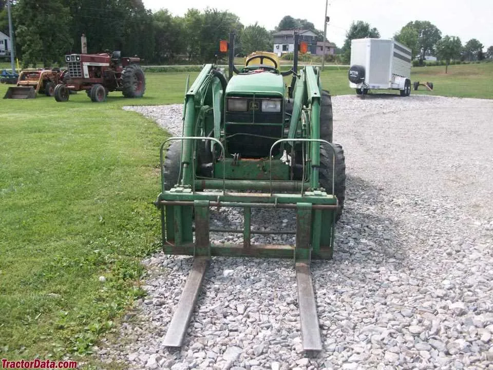 john deere 4600 tractor spec