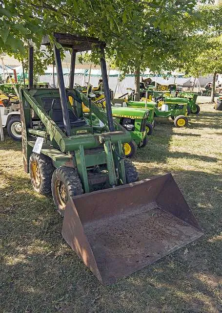 john deere 60 skid loader specs