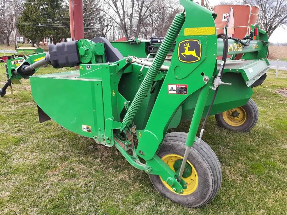 john deere 630 moco specs