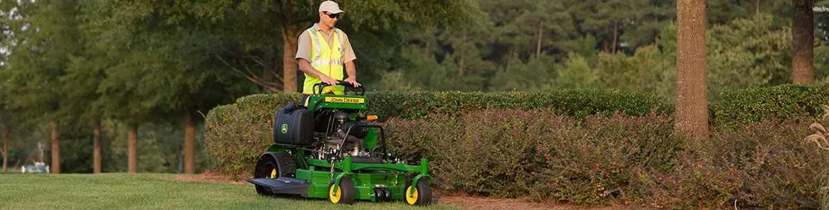 john deere 648m specs