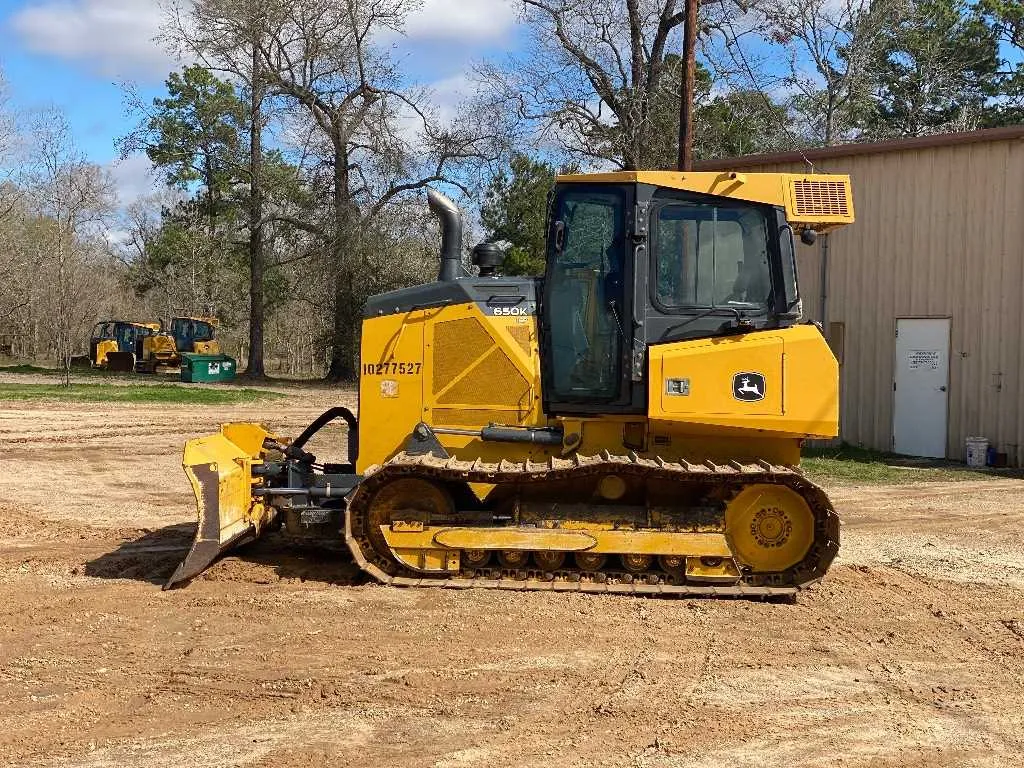 john deere 650k specs