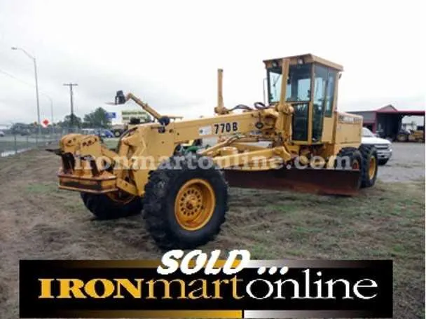 john deere 670b motor grader specs
