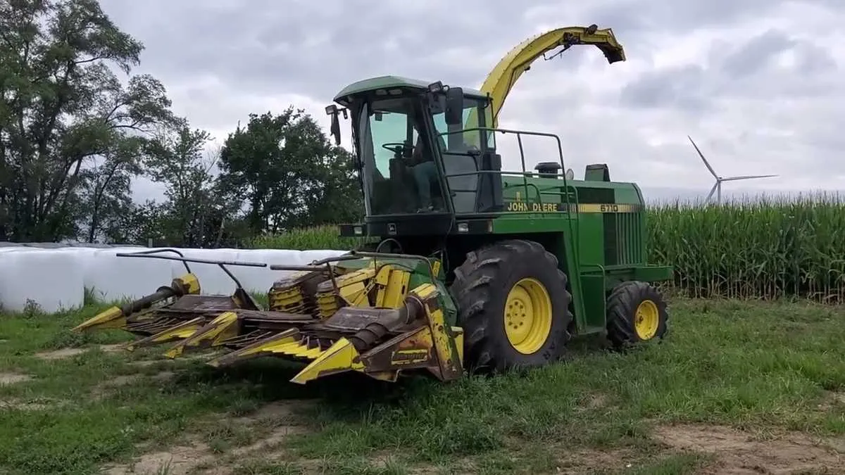 john deere 6710 forage harvester specs