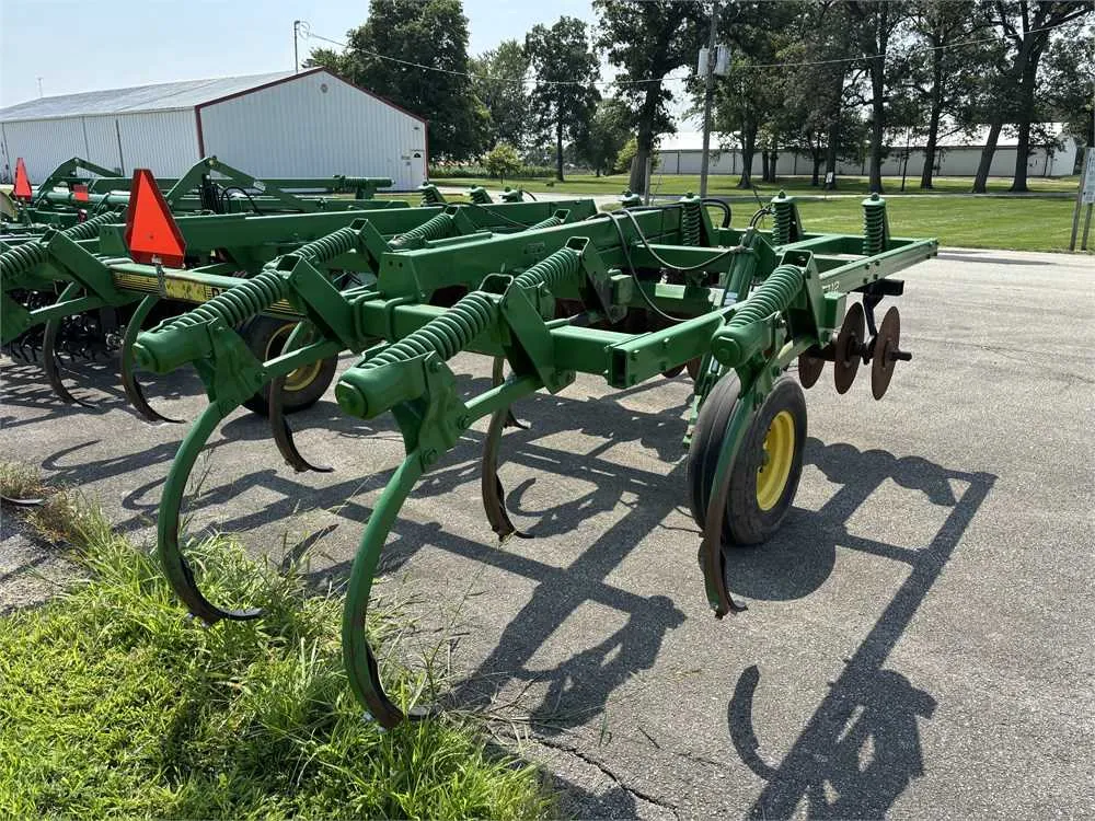 john deere 712 tractor specs
