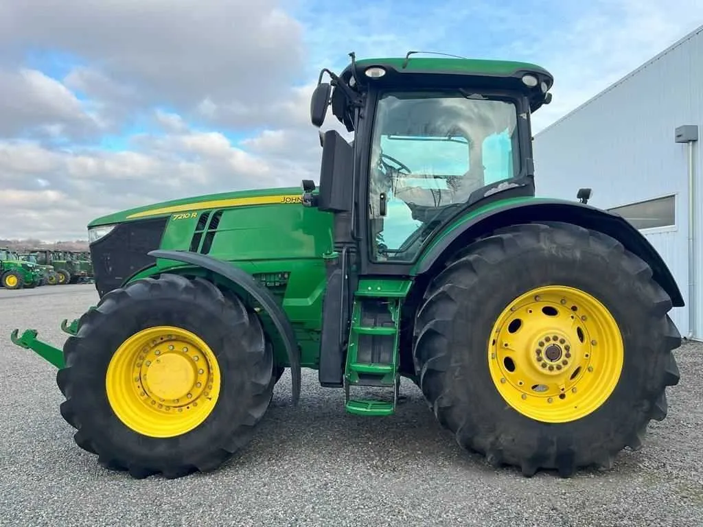 john deere 7210 tractor specs