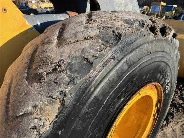 john deere 724j wheel loader specs