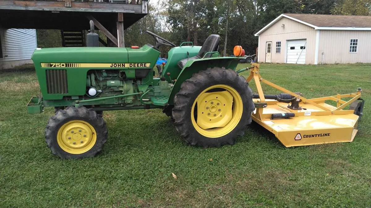john deere 750 tractor specs
