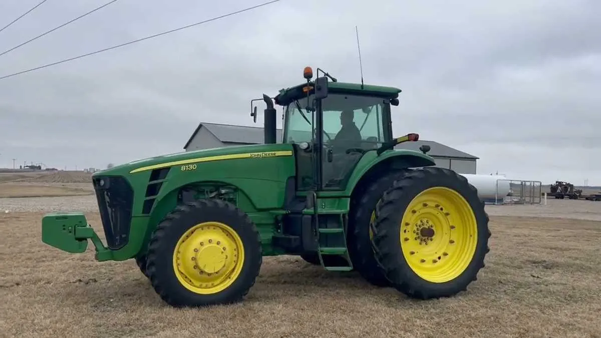 john deere 8130 tractor specs