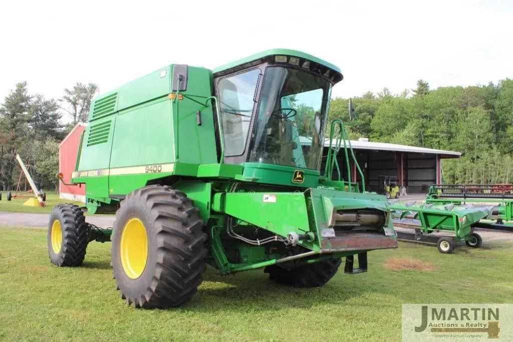 john deere 9400 combine specs