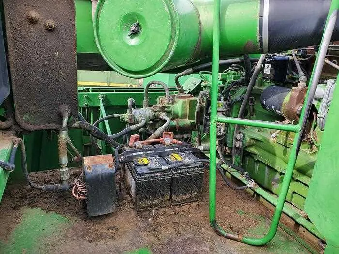 john deere 9600 combine engine specs