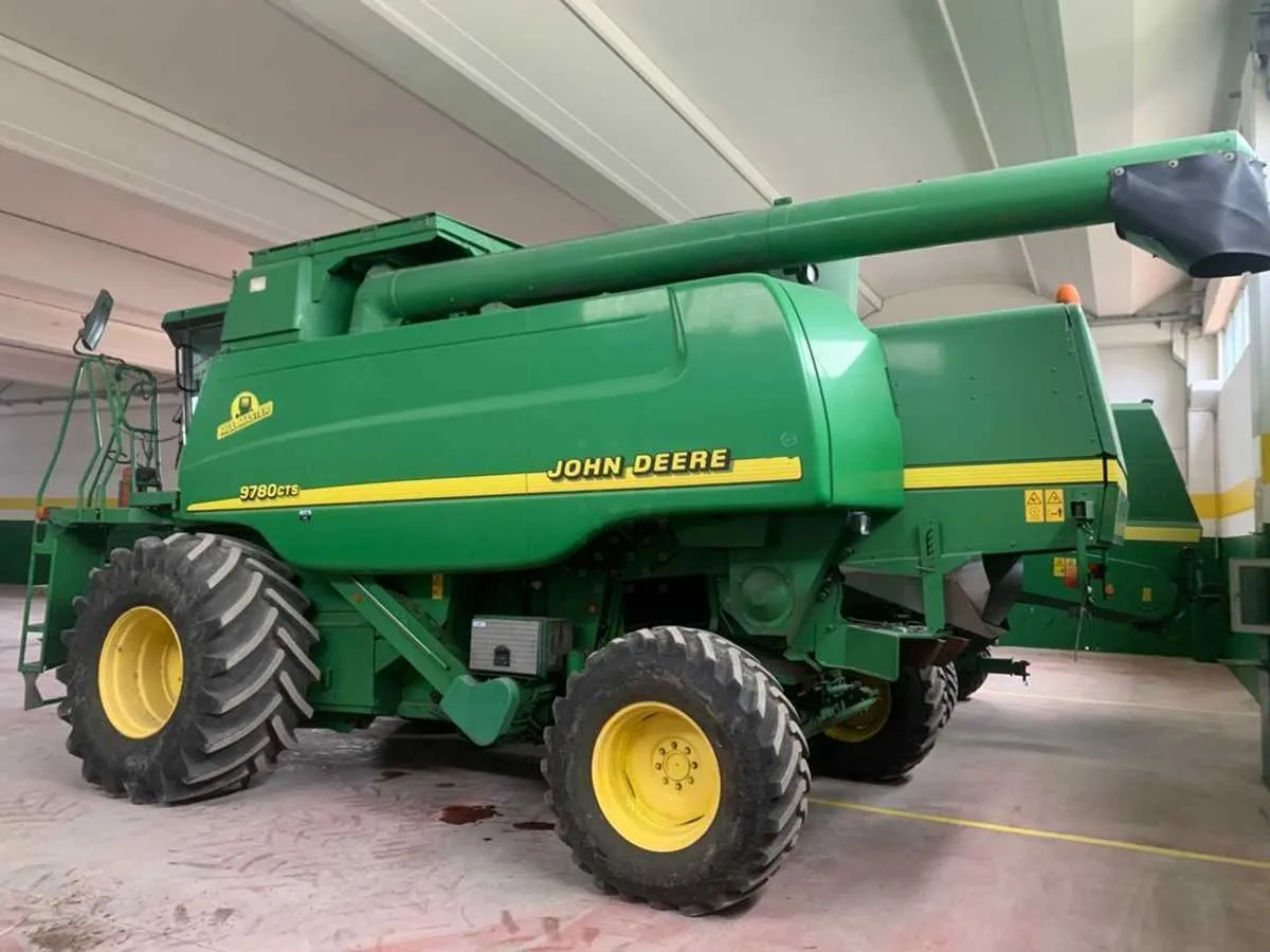 john deere cts combine specs