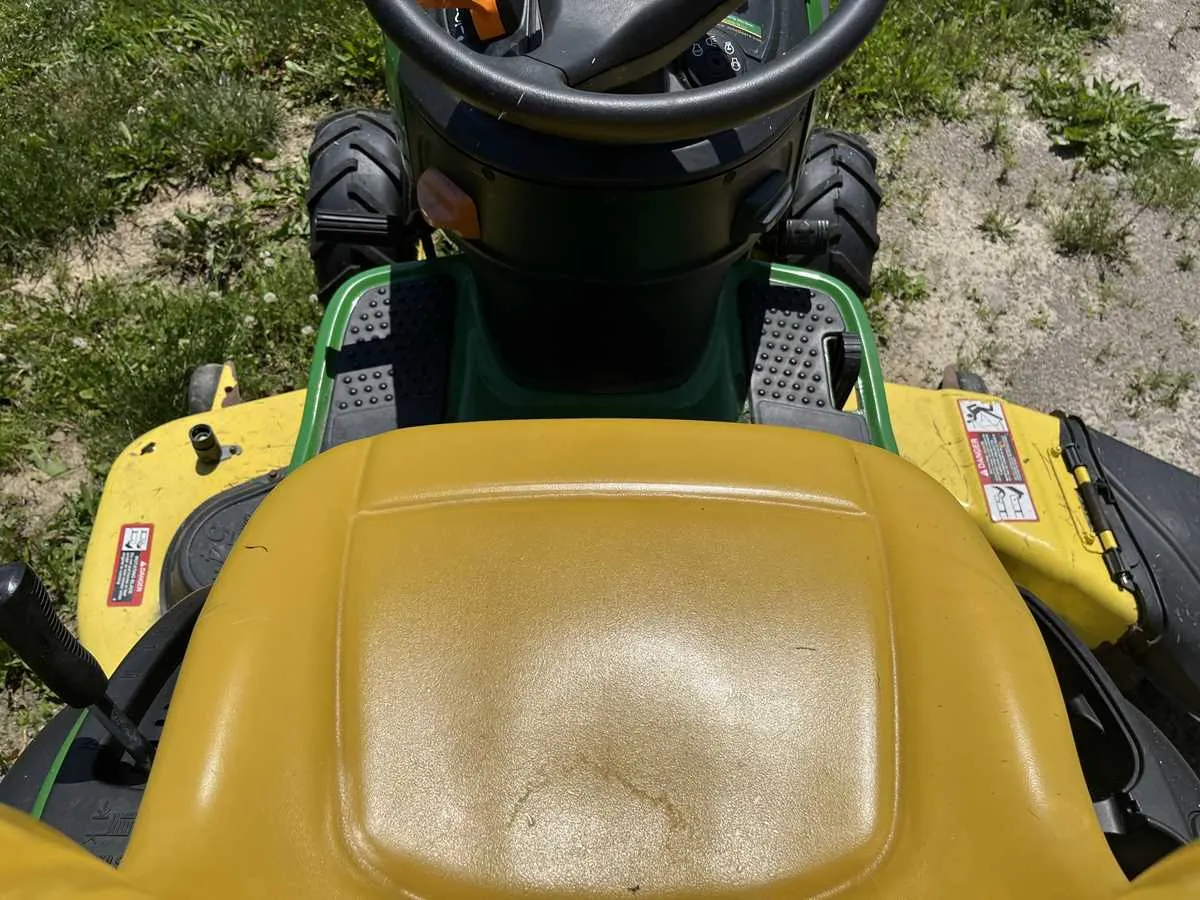 john deere d170 mower specs