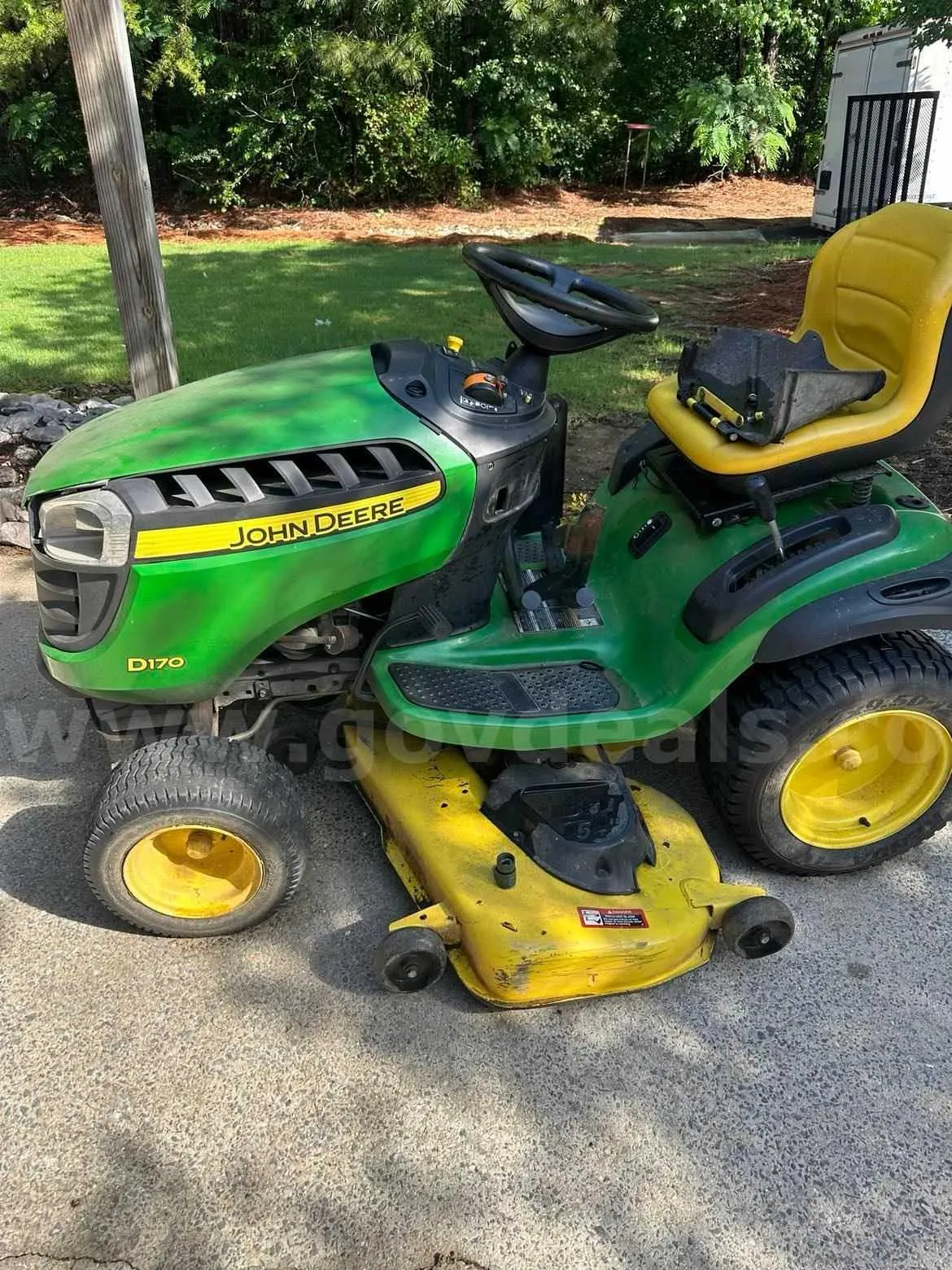 john deere d170 mower specs