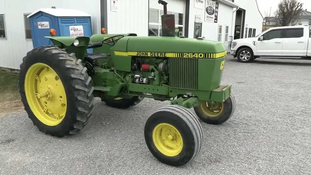 john deere model 2640 specs