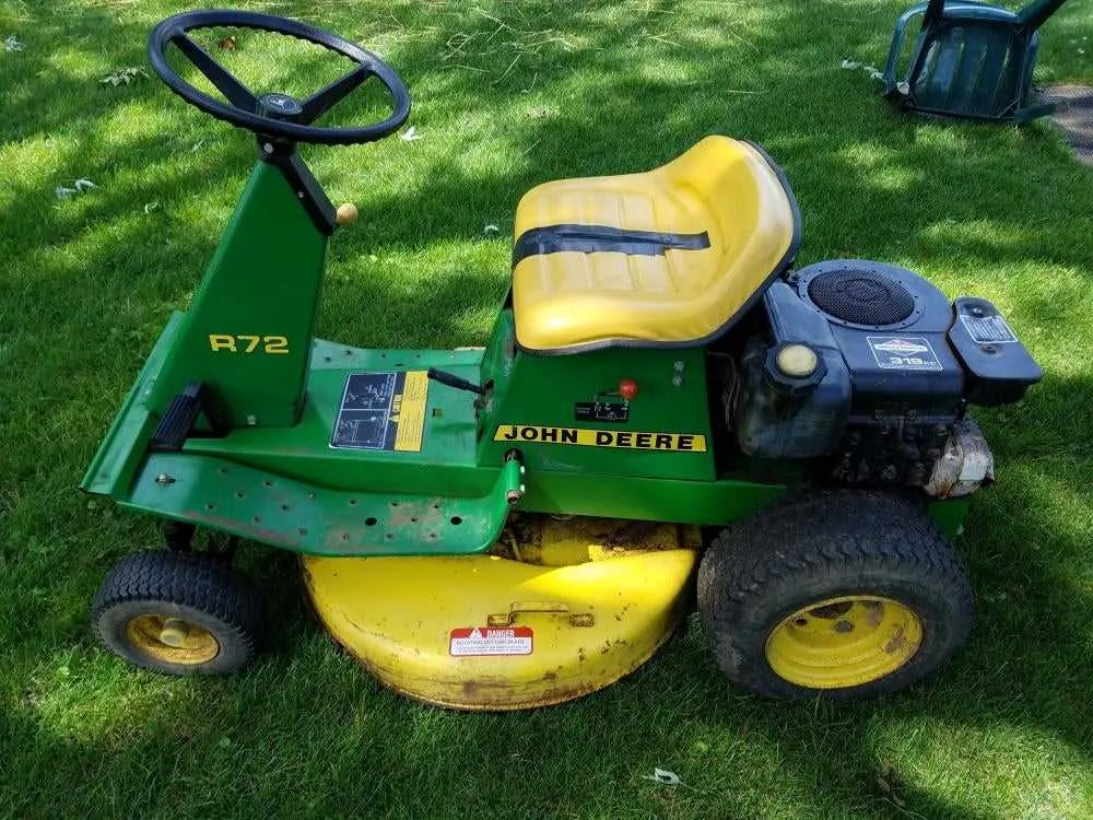 john deere r72 riding mower specs