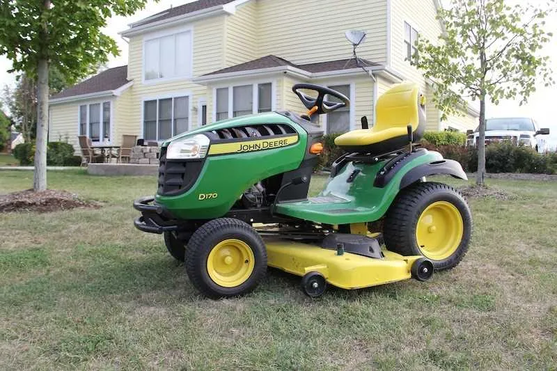john deere riding mower specs