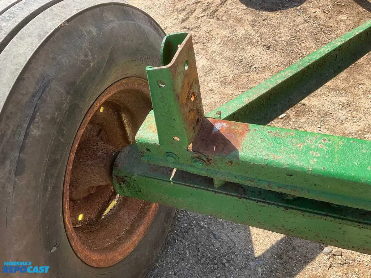 john deere running gear specs