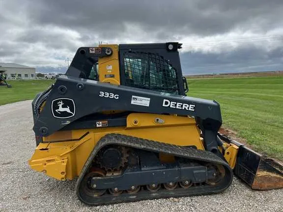 john deere skid steer with tracks specs