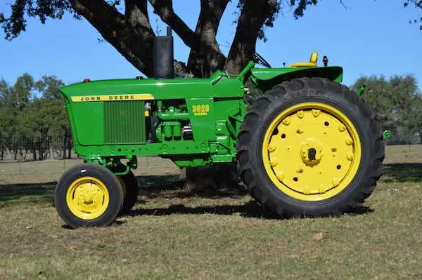 specs 1971 3020 john deere
