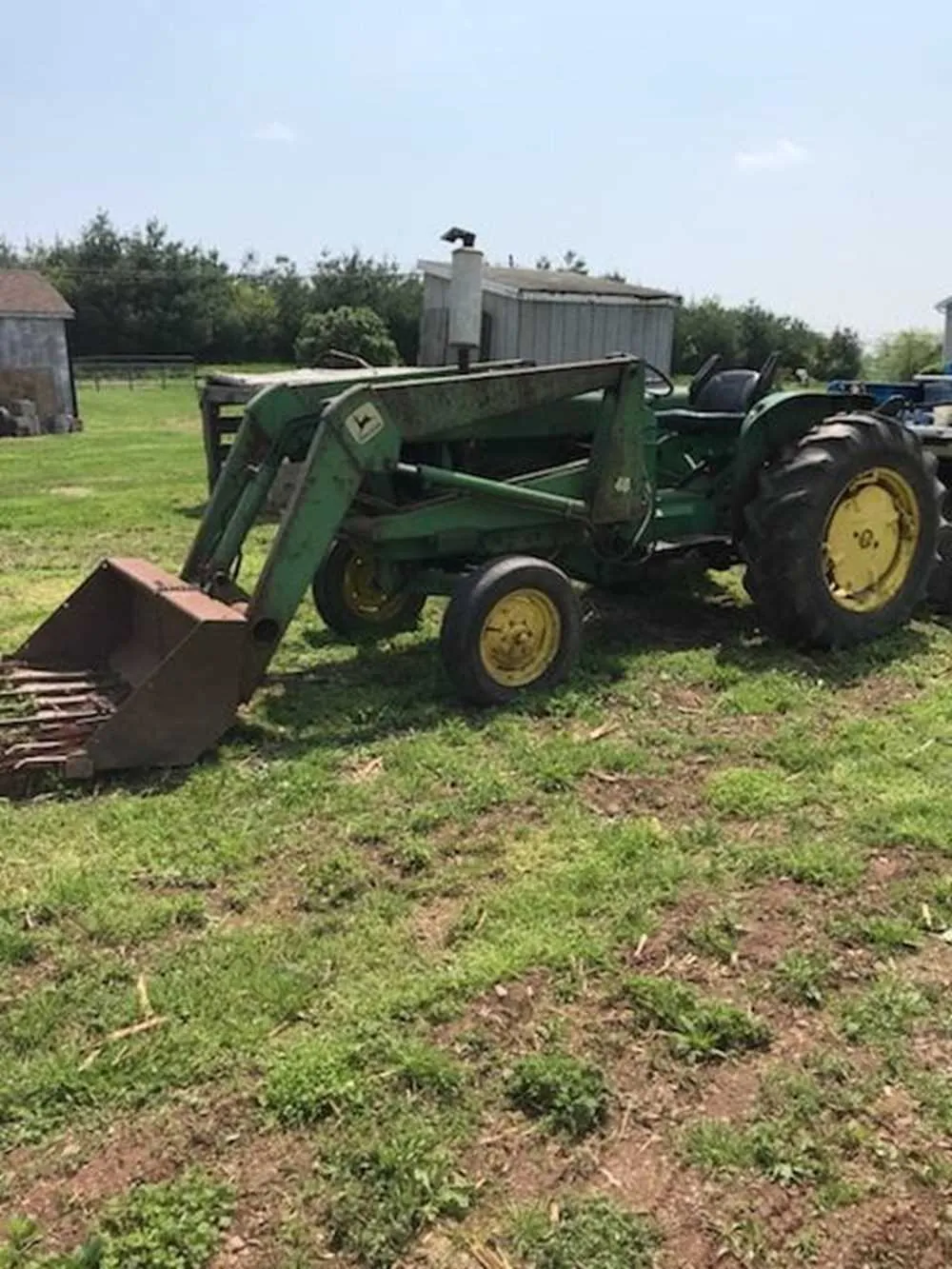 specs on a john deere 2010 tractor