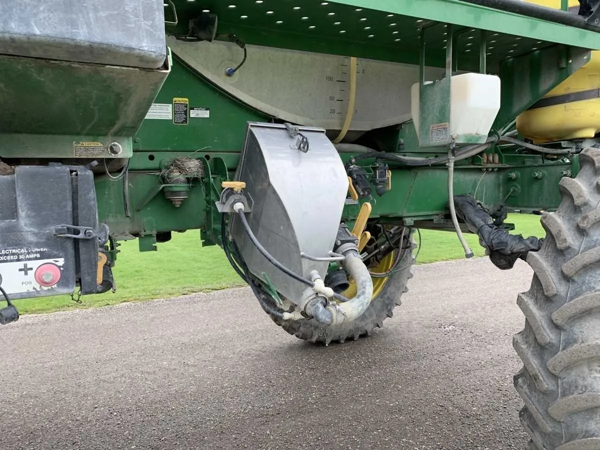4930 john deere sprayer specs