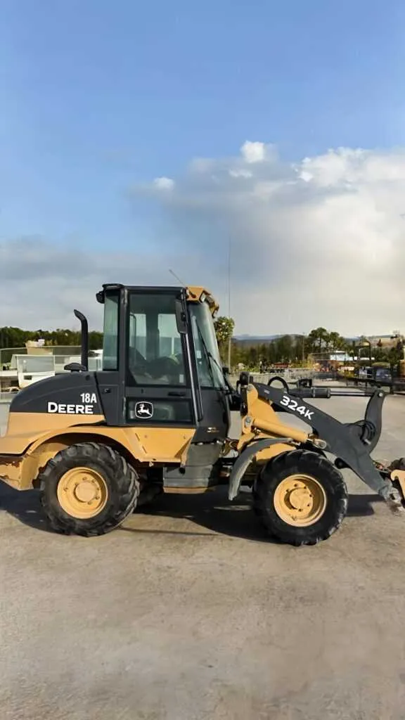 john deere 324k loader specs