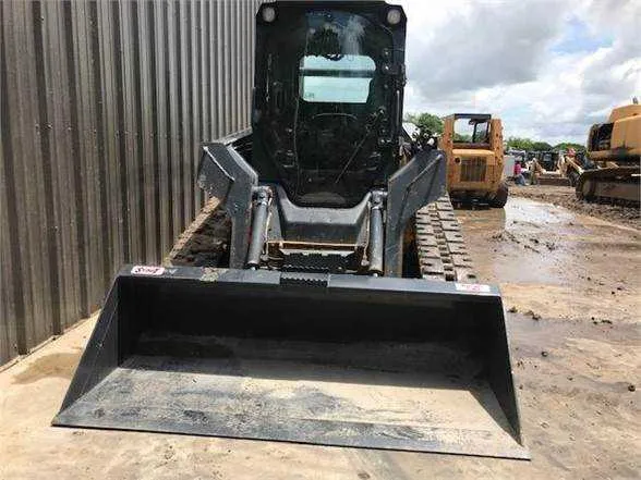 2011 john deere 323d specs