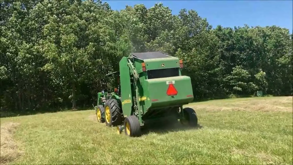 john deere 467 square baler specs