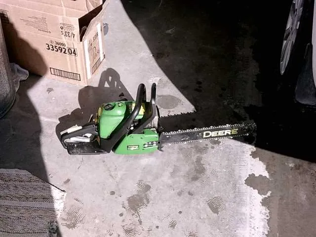 john deere cs46 chainsaw specs