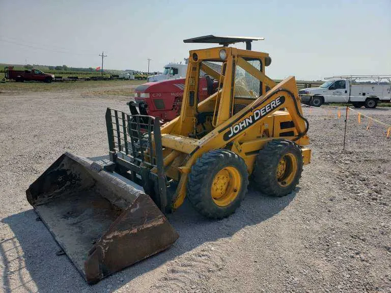 john deere 675b specs